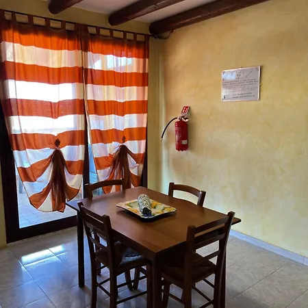 Lägenhet Casa Maestrale Gonnesa